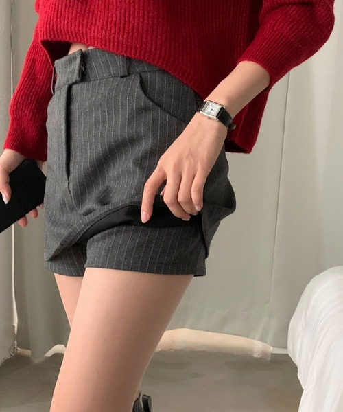 Aelina(エリナ)の「ストライプ柄ハイウエストショートキュロットスカート(その他パンツ・レディース・グレー/ブラック・M/S)」の5枚目の写真