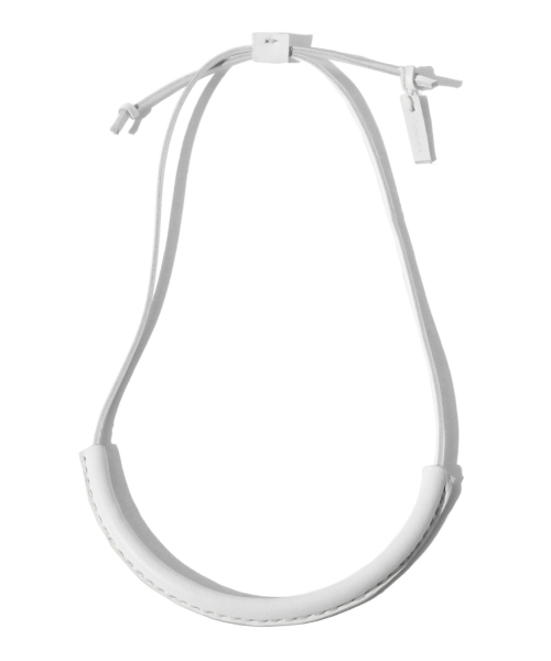 Pilgrim Surf Supply（ピルグリムサーフサプライ）の「crescioni / Circuit Neck Lace （ネックレス・レディース・ホワイト/ナチュラル/ブラック・ONE SIZE）」の5枚目の写真