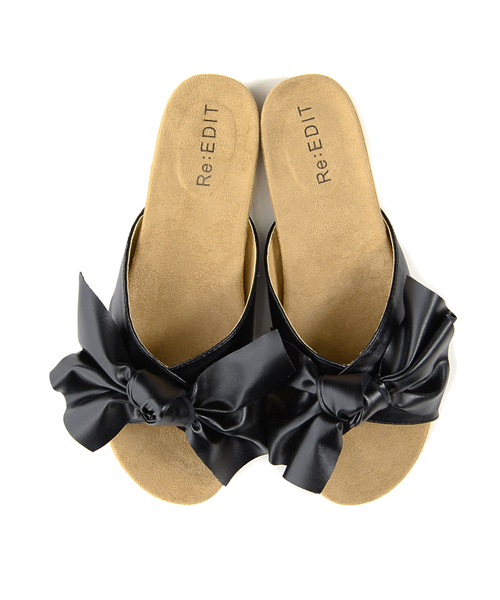 Re:EDIT（リエディ）の「【人気NO.1リラックスサンダル】フロントリボンコンフォートサンダルシューズ/フラットサンダル/シューズ[春夏新作][Re:EDIT/リエディ]（サンダル・レディース・ネイビー/ブラック/アイボリー/ホワイト系その他/ブラック系その他/シルバー/グレイッシュベージュ/ピンクベージュ/イエロー/レッド/グリーン/ホワイト×ブルー/ホワイト×ブラック・SMALL/X-SMALL/MEDIUM/XX-LARGE/X-LARGE/LARGE）」の7枚目の写真