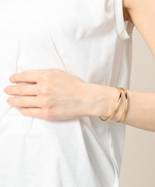 BEAUTY&YOUTH UNITED ARROWS（ビューティーアンドユースユナイテッドアローズ）の「＜JENNY BIRD＞ヘンケイバングル（バングル/リストバンド・レディース・ゴールド/シルバー・FREE）」の7枚目の写真