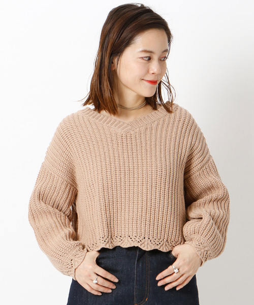 mystic（ミスティック）の「スカラップ使い畦プルオーバー（ニット/セーター・レディース・オフホワイト/ブルー/ブラック/ベージュ/ピンク・ﾌﾘ-）」の4枚目の写真