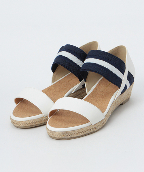 LBC(エルビーシー)の「フトゴムヅカイサンダル(サンダル・レディース・キャメル/ブラック/ホワイト・L/M)」の2枚目の写真