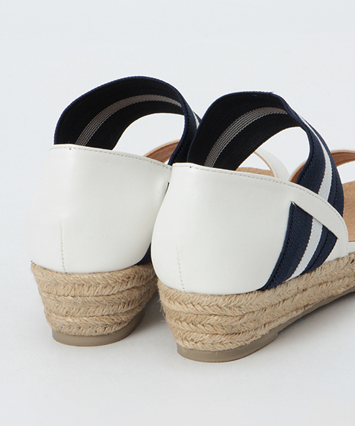 LBC(エルビーシー)の「フトゴムヅカイサンダル(サンダル・レディース・キャメル/ブラック/ホワイト・L/M)」の9枚目の写真