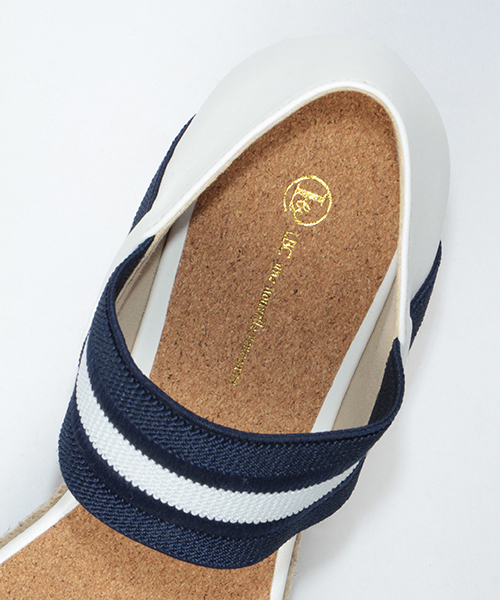 LBC(エルビーシー)の「フトゴムヅカイサンダル(サンダル・レディース・キャメル/ブラック/ホワイト・L/M)」の4枚目の写真