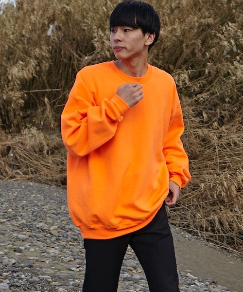 EMMA NOVEMBER (エマノーヴェンバー)の「ビッグシルエット ドロップショルダー クルー スウェット(スウェット・メンズ・ホワイト/レッド/ブラック/グレー/ネイビー/ダークグリーン/パープル/ダークブラウン/ピンク/マルーン/セージグリーン/ライトブルー/オレンジ/ゴールド/ミント・FREE/1/2)」の22枚目の写真