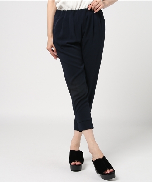 un dix cors(アンディコール)の「イージージョッパーパンツ(その他パンツ・レディース・ネイビー/ベージュ/ブラック・36/38)」の1枚目の写真