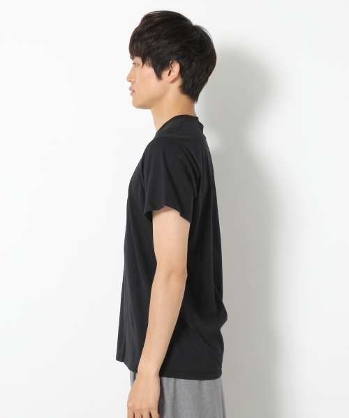 FRUIT OF THE LOOM(フルーツオブザルーム)の「【FRUIT OF THE LOOM】コラージュプリントTシャツ/765767(Tシャツ/カットソー・メンズ・ブラック/ホワイト/レッド/その他1・LARGE/MEDIUM/X-LARGE)」の6枚目の写真