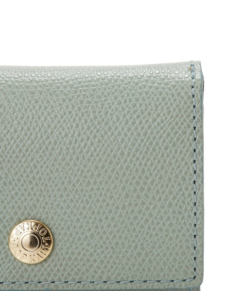 TOPKAPI（トプカピ）の「COLORATO［コロラート］角シボ型押し・三つ折りミニ財布（財布・レディース・ネイビー/ピンク/オレンジ/ミント/ブルーグレー/キャメル/ライトピンク/グレイッシュベージュ/レモンイエロー/ブラウン/グレー/ブラック/ライトカーキ・FREE）」の18枚目の写真