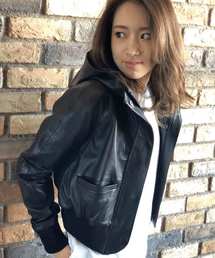 UNDER ARMOUR | レディース トレーニングジャケット / レッドラインレザーボンバー(ノーカラージャケット)