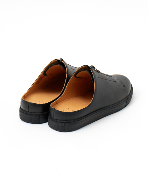 PAIRS IN PARIS（ペアーズインパリス）の「【ABAHOUSE×PAIRS IN PARIS/別注】ジップスリッポン（スニーカー・メンズ・アイボリー/ブラック・40/41/42）」の6枚目の写真