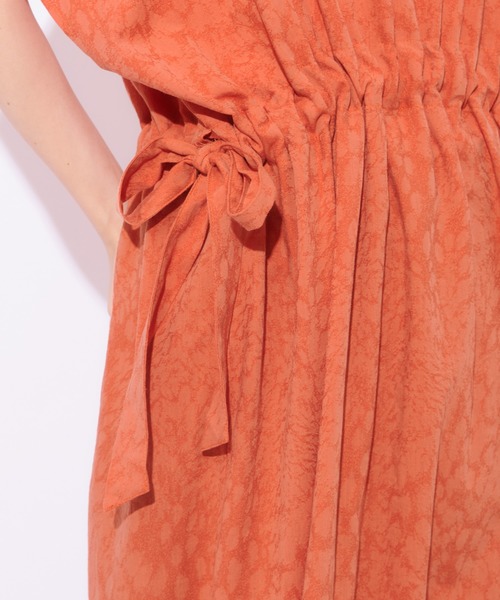 CIAOPANIC(チャオパニック)の「ウエストサイドリボンワンピース(ワンピース・レディース・オフホワイト/オレンジ・FREE)」の12枚目の写真