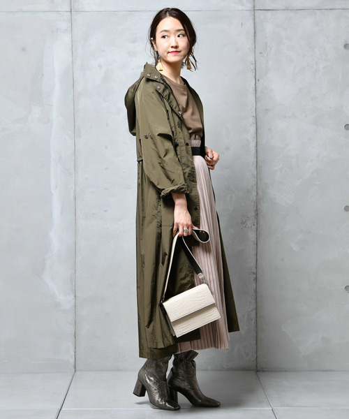 DouDou（ドゥドゥ）の「AWナイロンロングブルゾン（その他アウター・レディース・ホワイト/ブラック/カーキ/ボルドー・38/36）」の17枚目の写真