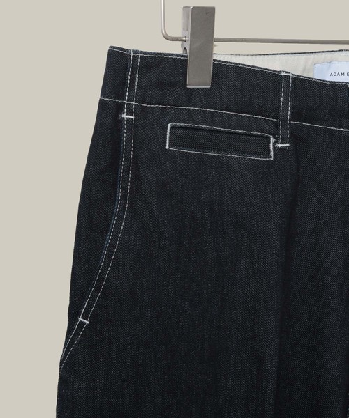 ADAM ET ROPE'（アダムエロペ）の「ワイドテーパードデニム（デニムパンツ・メンズ・ブルー/ネイビー・S/M/L）」の9枚目の写真