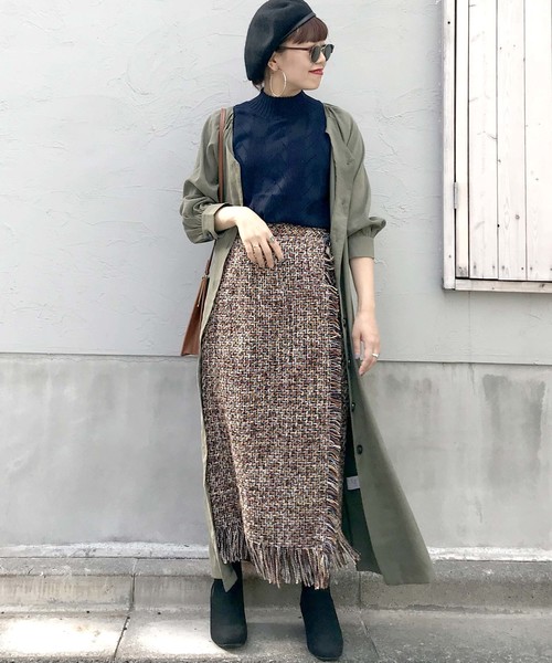 archives（アルシーヴ）の「2WAYベルテッドギャザー長袖ワンピース（ワンピース・レディース・ブラック/ベージュ/カーキ・MEDIUM）」の10枚目の写真