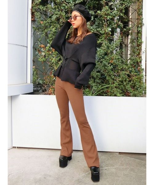 EMODA(エモダ)の「フィットフレアパンツ(その他パンツ・レディース・ブラック/キャメル・FREE)」の12枚目の写真