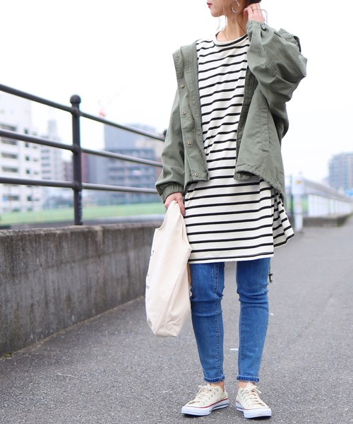 reca（レカ）の「ビッグシルエットボーダーカットソー（ワンピース・レディース・ホワイト系その他/ブラック系その他/グレー系その他・FREE）」の4枚目の写真