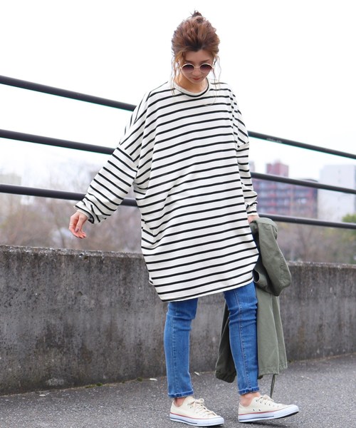 reca（レカ）の「ビッグシルエットボーダーカットソー（ワンピース・レディース・ホワイト系その他/ブラック系その他/グレー系その他・FREE）」の21枚目の写真