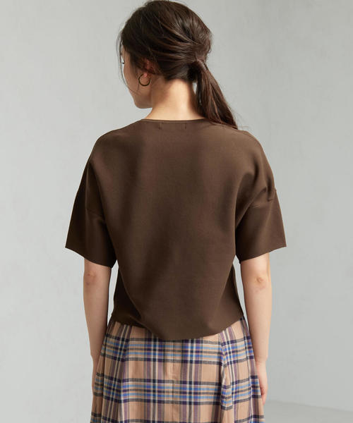 green label relaxing（グリーンレーベルリラクシング）の「[手洗い可能] FM ソウバリ ドルマン ショートスリーブ ニット（ニット/セーター・レディース・ブラック/ダークブラウン/オフホワイト/ピンク・FREE）」の16枚目の写真