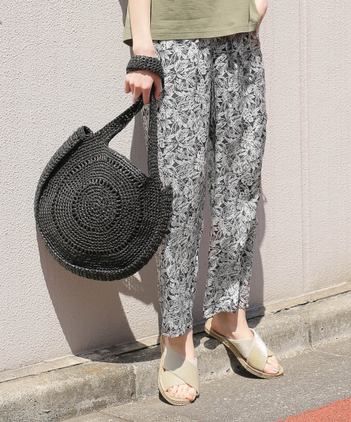 LOWRYS FARM（ローリーズファーム）の「ガラサテンパンツ　837127（その他パンツ・レディース・アイボリー/ブラック系その他/ブラウン/その他/ストライプ/ブラウン系その他・FREE）」の5枚目の写真