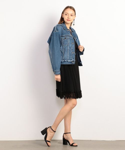 ARMANI EXCHANGE(アルマーニエクスチェンジ)の「【A|Xアルマーニ エクスチェンジ】フリンジデニムジャケット(デニムジャケット・レディース・インディゴブルー・MEDIUM/X-SMALL/SMALL)」の2枚目の写真
