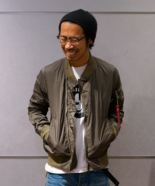And A(アンドエー)の「MA-1 RIDERS LITE (ALPHA)/T0105(ブルゾン・メンズ・ブラック/オリーブ/ベージュ・MEDIUM/SMALL)」の3枚目の写真