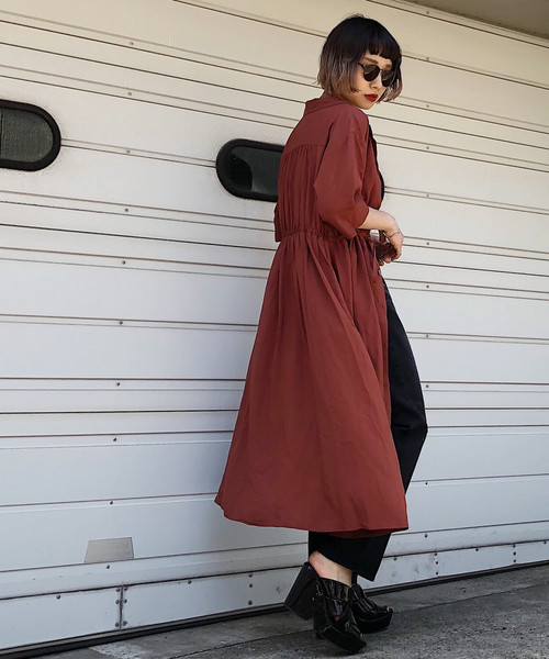 PAGEBOY（ページボーイ）の「イージーケアカイキンシャツワンピース（ワンピース・レディース・ブラック/グレイッシュベージュ/レンガ/ベージュ/ブラウン・FREE）」の9枚目の写真