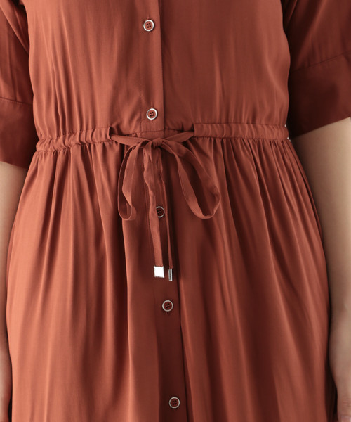 PAGEBOY（ページボーイ）の「イージーケアカイキンシャツワンピース（ワンピース・レディース・ブラック/グレイッシュベージュ/レンガ/ベージュ/ブラウン・FREE）」の18枚目の写真