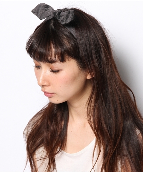 smork（スモーク）の「ムラ染め 風 ターバン（ヘアバンド・レディース・ホワイト系/ブラック系・38）」の3枚目の写真