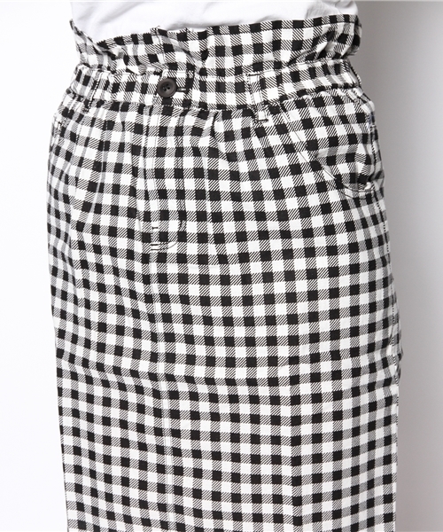 WEGO（ウィゴー）の「WEGO/ギンガムコクーンスカート（スカート・レディース・ブラック/ブルー・FREE）」の6枚目の写真