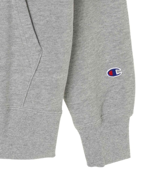 Champion(チャンピオン)の「【Champion】C3-Q101/ロゴ プルオーバーフーディー/チャンピオン(パーカー・メンズ・ブラック/チャコール/ホワイト/ネイビー/オートミール・S/M/L/XL/XXL/LL)」の8枚目の写真