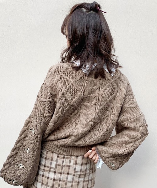 apres jour(アプレジュール)の「【2周年記念アイテム】ぽんぽん花刺繍ニット【ZOZOTOWN限定アイテム】(ニット/セーター・レディース・モカ/スモークピンク/ライトベージュ・フリー)」の17枚目の写真