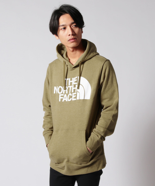 THE NORTH FACE（ザノースフェイス）の「THE NORTH FACE　Half Dome Pullover Hoodie　ロゴプリント プルオーバー パーカー（パーカー・メンズ・ベージュ/ブラック/グリーン/ブルー/オリーブ/イエロー/レッド/グレー・S/M/L/XL）」の3枚目の写真