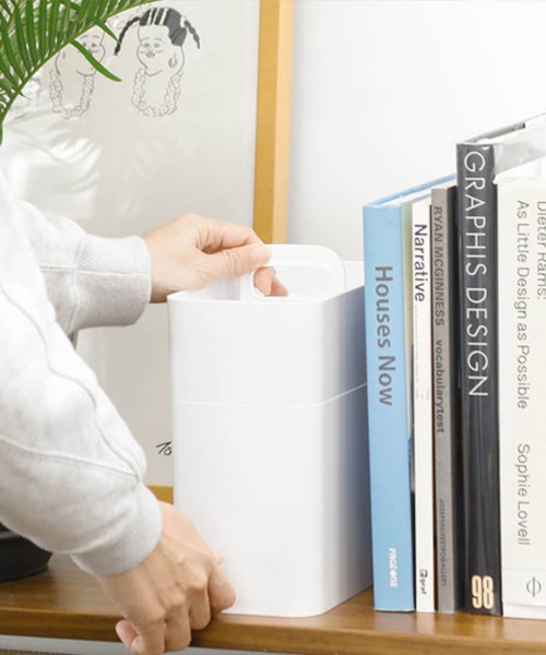 HIGHTIDE（ハイタイド）の「like-it Cosmetic Caddy 持ち運びができるメイクボックス（収納グッズ・レディース・ホワイト/グレー・FREE）」の3枚目の写真