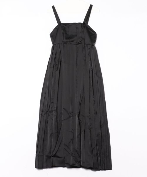 STYLEBLOCK（スタイルブロック）の「サテンサイドプリーツキャミソールワンピース（ワンピース・レディース・ライトベージュ/ミント/ベージュ/ブラック・M）」の2枚目の写真
