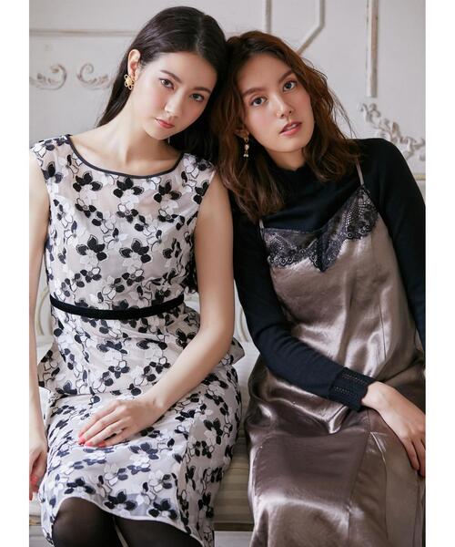 TOCCA(トッカ)の「【TOCCA LAVENDER】Lace Satin Cami Dress ドレス(ワンピース・レディース・ダークブラウン系/ダークグリーン系・F)」の7枚目の写真