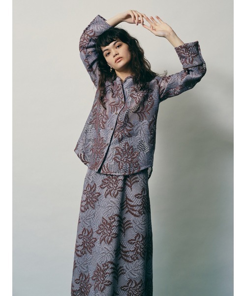 美品 Lily Brown リリーブラウン タイプライター レースシャツ LILY BROWN（リリーブラウン）の「バイカラーフラワーレース