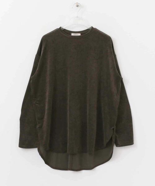 LAATO(ラート)の「SHINY LONG T-SHIRTS(Tシャツ/カットソー・レディース・ベージュ/ブラウン/オフホワイト・FREE)」の3枚目の写真