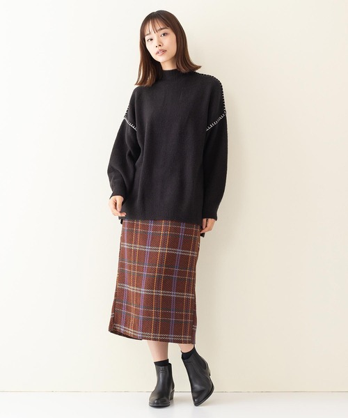 INNOCENT BLUE(イノセントブルー)の「【INNOCENT BLUE/イノセントブルー】ボトルネックステッチプルオーバーニット/セーター モックネック 配色のハンドステッチ(ニット/セーター・レディース・ライトグレー/ブラック/ブラウン/アイボリー・MEDIUM)」の15枚目の写真