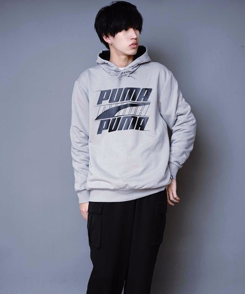 PUMA（プーマ）の「【PUMA/プーマ】ロゴプルパーカー　８４４１４１　ビッグロゴプリント　ＲＥＢＥコレクション（パーカー・メンズ・ライトグレー/スミクロ・MEDIUM/LARGE/X-LARGE）」の2枚目の写真