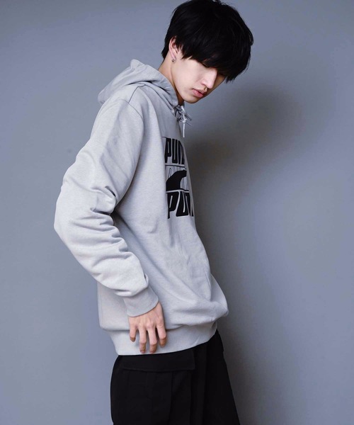 PUMA（プーマ）の「【PUMA/プーマ】ロゴプルパーカー　８４４１４１　ビッグロゴプリント　ＲＥＢＥコレクション（パーカー・メンズ・ライトグレー/スミクロ・MEDIUM/LARGE/X-LARGE）」の9枚目の写真