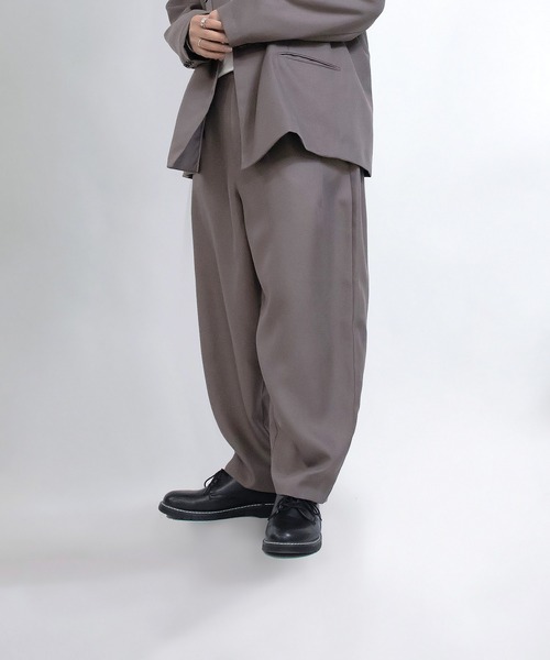 Confirm(コンファーム)の「Confirm / コンファーム ワイドバルーンパンツ(その他パンツ・メンズ・ブラック/ワイン/グリーン/ベージュ・M/L)」の3枚目の写真