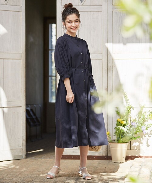 ANY SIS(エニィスィス)の「【L'aube】コットンレーヨンカフタン ワンピース(シャツワンピース・レディース・ネイビー系/ライトグリーン系・4)」の11枚目の写真
