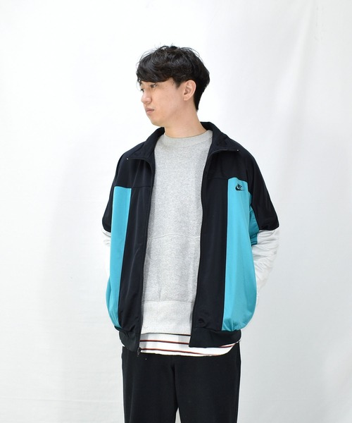 NIKE ナイキ　トラックジャケット　フルジップ　ロゴ刺繍　ドライフィット　古着 NIKE ナイキ トラックジャケット フルジップ ロゴ刺繍 ブラック 古着