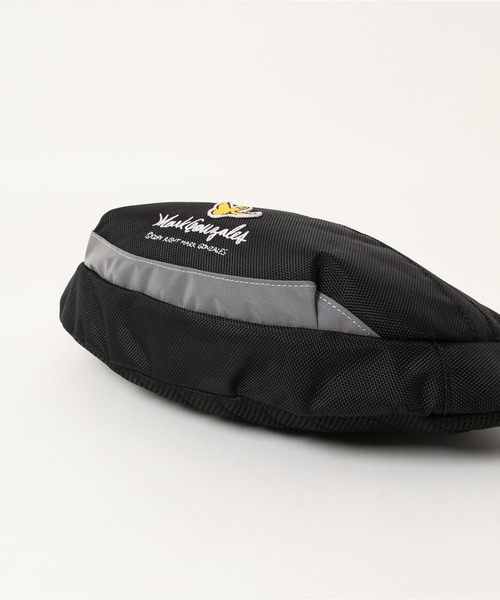Mark Gonzales(マーク・ゴンザレス)の「1680D バリスティックポリエステル / ウエストポーチ / 大きめ(ボディバッグ/ウエストポーチ・メンズ・ブラック・FREE)」の5枚目の写真