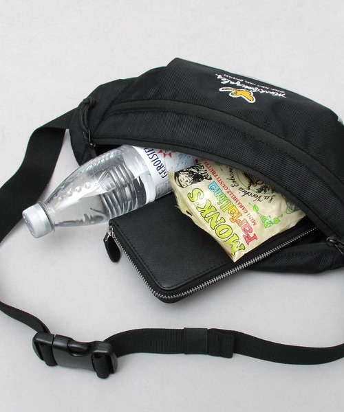 Mark Gonzales(マーク・ゴンザレス)の「1680D バリスティックポリエステル / ウエストポーチ / 大きめ(ボディバッグ/ウエストポーチ・メンズ・ブラック・FREE)」の18枚目の写真