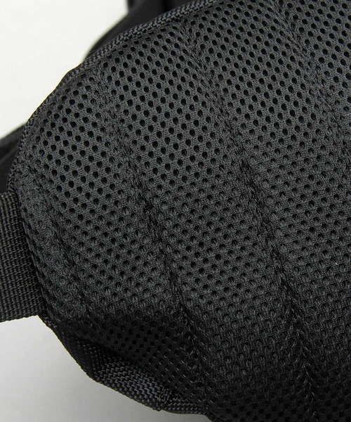 Mark Gonzales(マーク・ゴンザレス)の「1680D バリスティックポリエステル / ウエストポーチ / 大きめ(ボディバッグ/ウエストポーチ・メンズ・ブラック・FREE)」の14枚目の写真