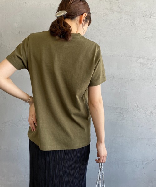 CHUMS（チャムス）の「[CHUMS/チャムス] ミニロゴプリントTシャツ（Tシャツ/カットソー・レディース・ベージュ/カーキ/ホワイト/ブラック・L）」の19枚目の写真