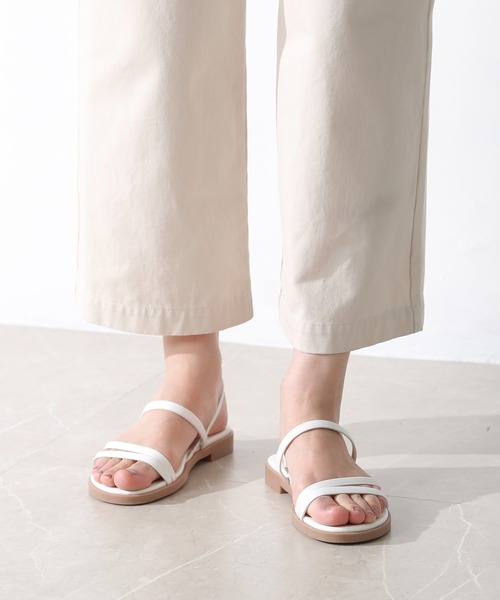 Honeys（ハニーズ）の「ナローストラップサンダル（サンダル・レディース・ゴールド/ブラック/ホワイト・S/M/L）」の15枚目の写真