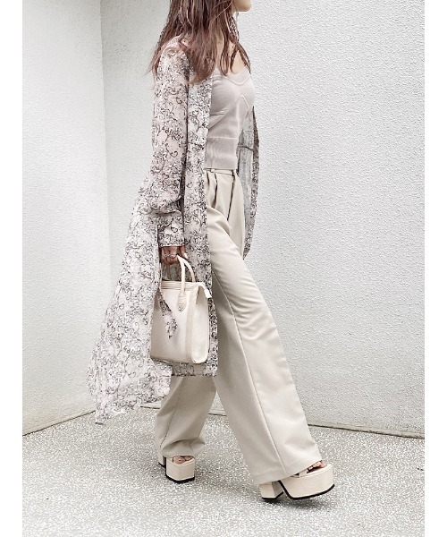 ENVYM(アンビー)の「ラウンドヘムペイズリーガウン(その他アウター・レディース・ブラック/ベージュ・FREE)」の9枚目の写真