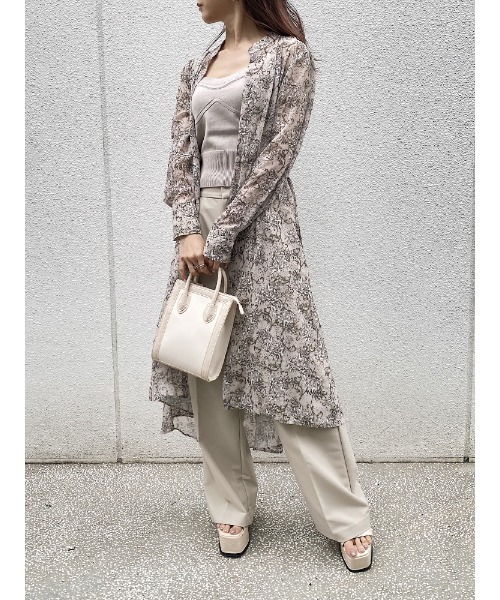 ENVYM(アンビー)の「ラウンドヘムペイズリーガウン(その他アウター・レディース・ブラック/ベージュ・FREE)」の6枚目の写真